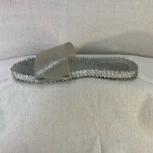 Ilse Jacobsen Women’s silver glitter slide sandals/size 10